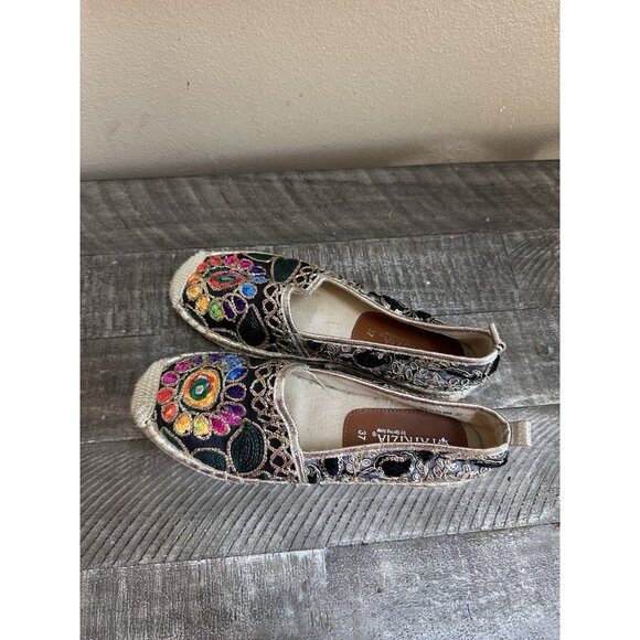 Patrizia Embroidered Embellished Espadrilles Women's Summer Shoes Sz 6.5, EU 37 - Picture 2 of 5